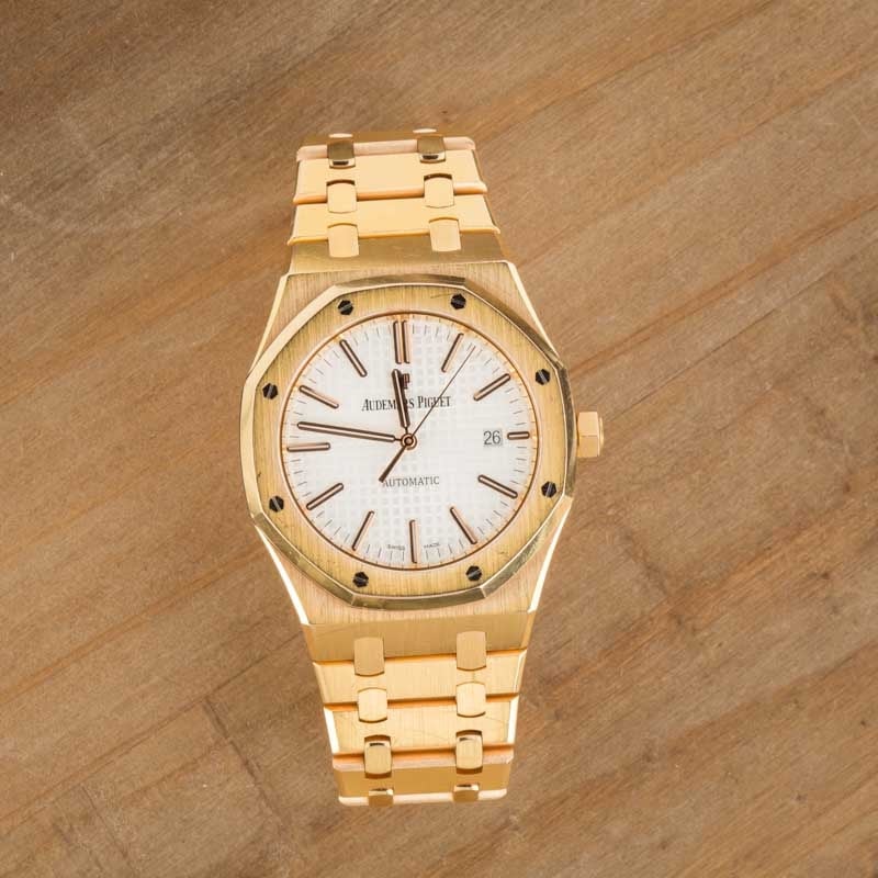 Audemars Piguet Royal Oak White Dial - Image 3