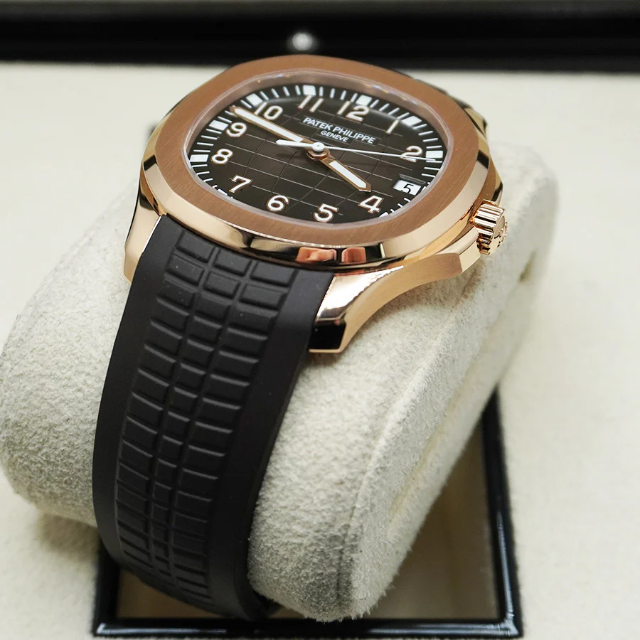 Patek Philippe Aquanaut 40mm 5167R Brown Dial - Image 5