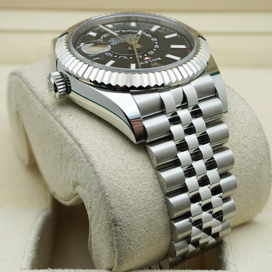 Rolex Sky-Dweller 42mm Stainless Steel 326934 Black Dial - Image 3
