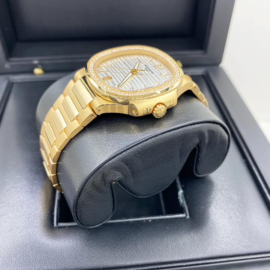 Patek Philippe Nautilus 35mm 7118/1200R Silver Dial - Image 5
