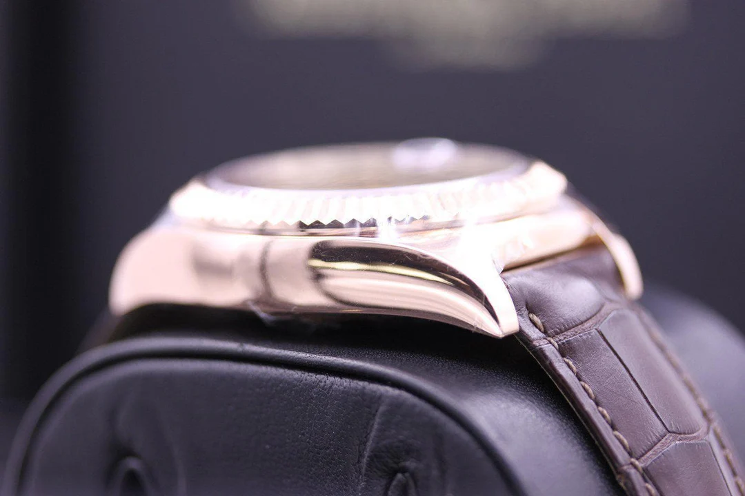 Rolex Sky-Dweller 42mm 326135 Chocolate Dial - Image 6